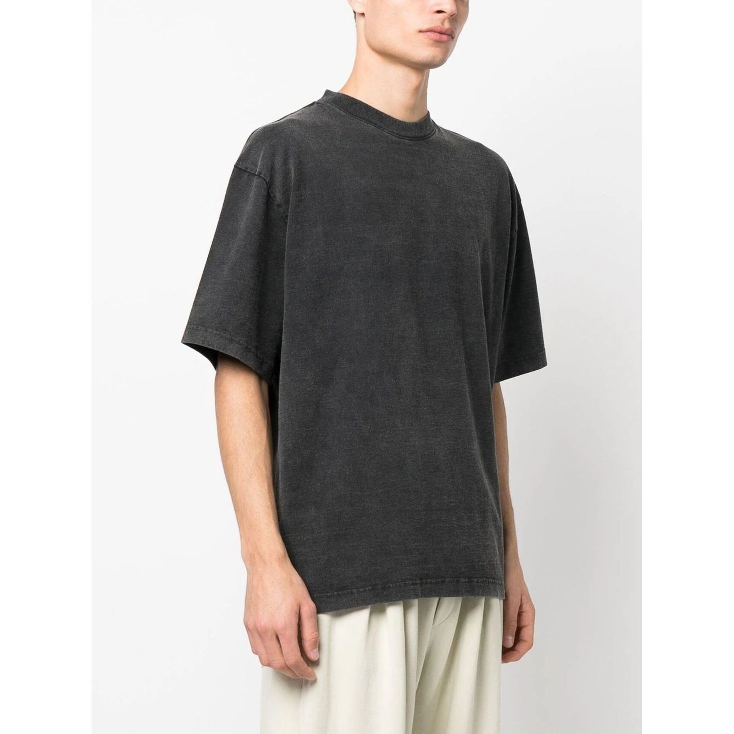 AXEL ARIGATO Marškiniai trump. rankovėmis vyrams, Juoda, Typo embroidered t-shirt 2