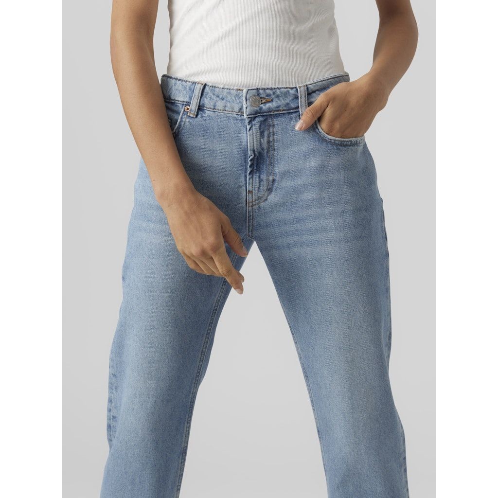 VERO MODA Tiesūs džinsai moterims, Mėlyna, VM90S LR STRAIGHT ANK 4