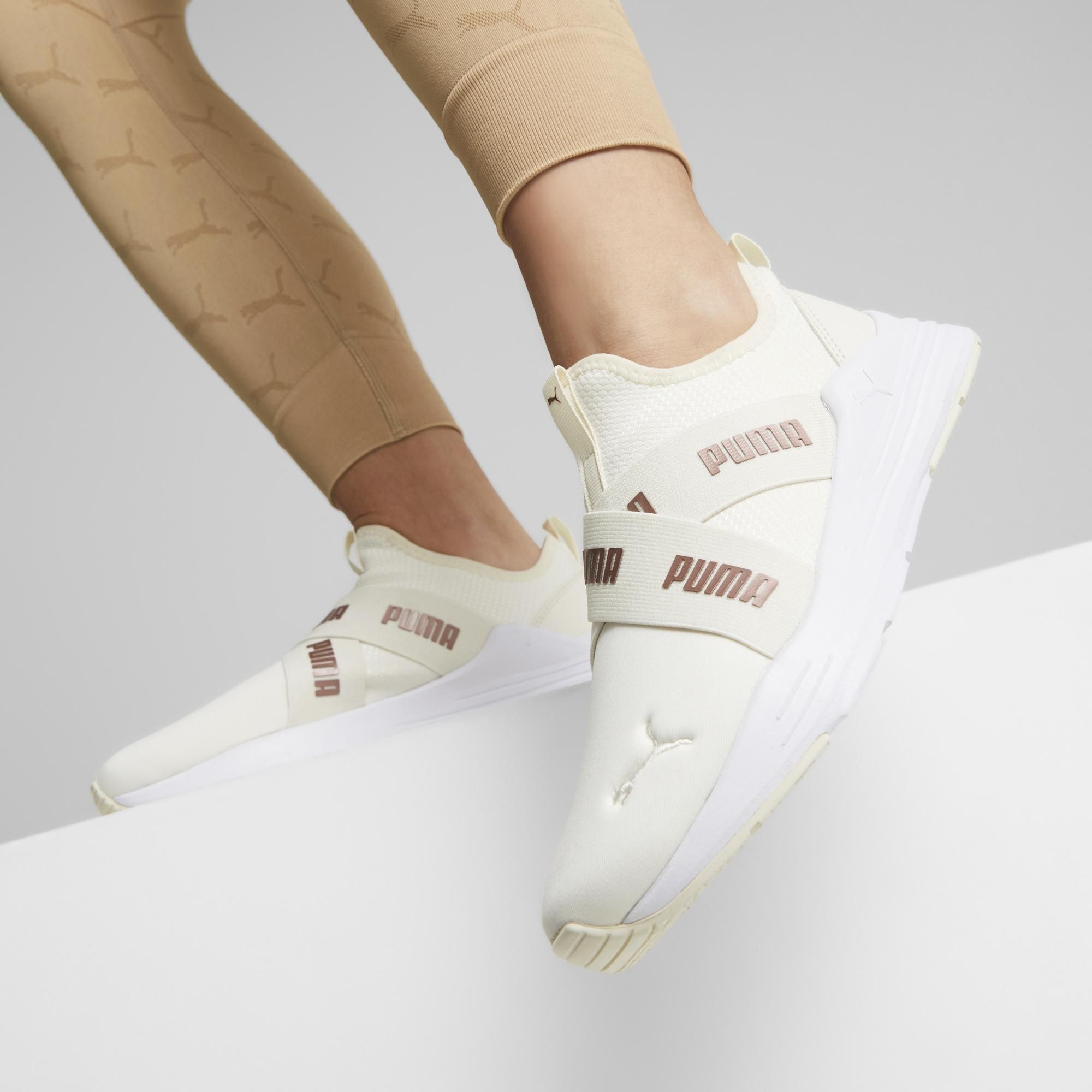 PUMA Sportiniai bateliai moterims, Smėlio, Wired Run Slipon sport shoe 7