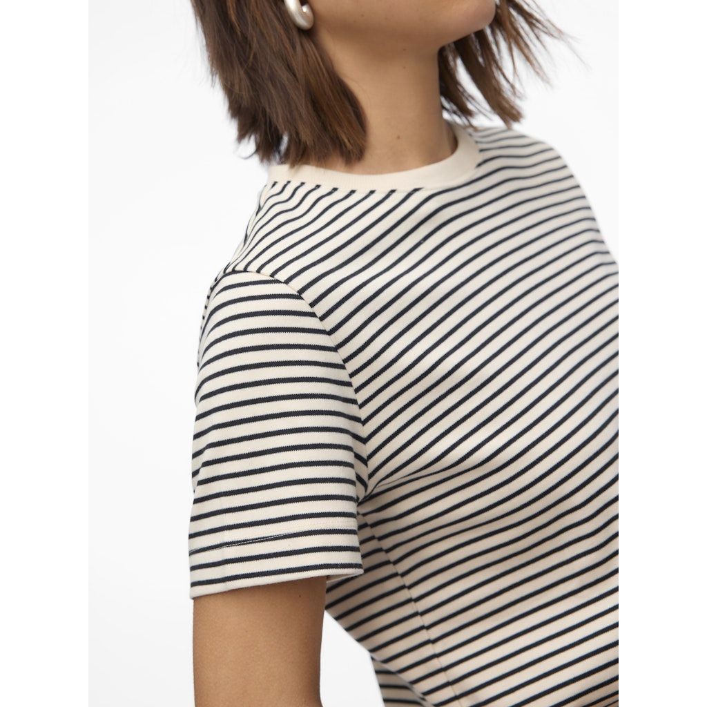 VERO MODA Marškinėliai moterims, Marga, Jada t-shirt 4