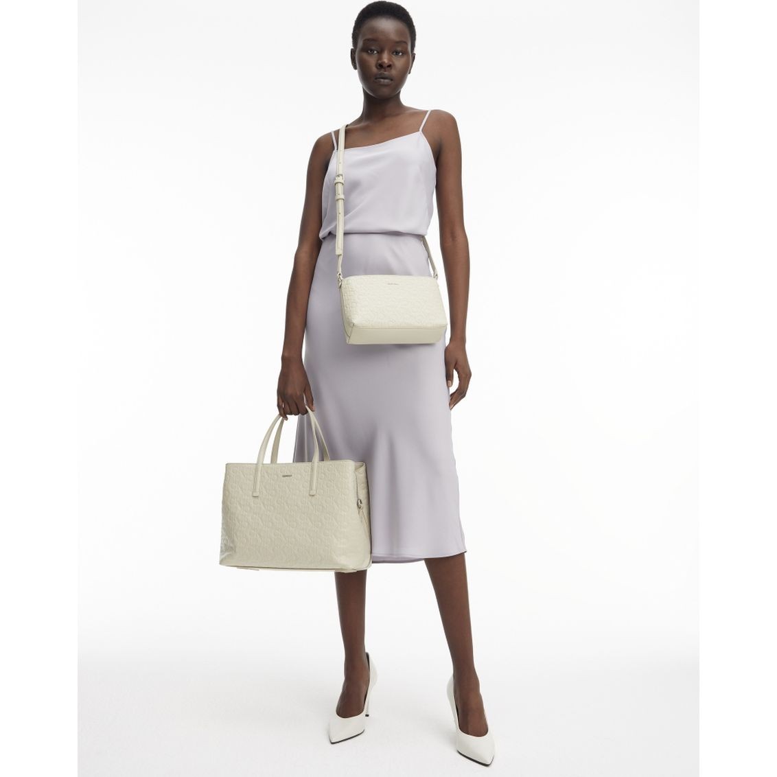 CALVIN KLEIN Rankinė per petį moterims, Smėlio, Must  mono crossbody 4