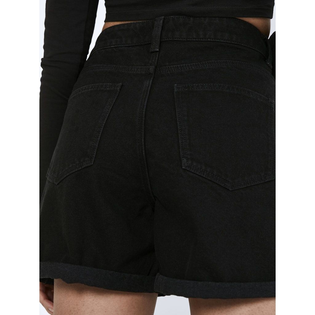 NOISY MAY Šortai moterims, Juoda, NMSMILEY NW SHORTS VI 6