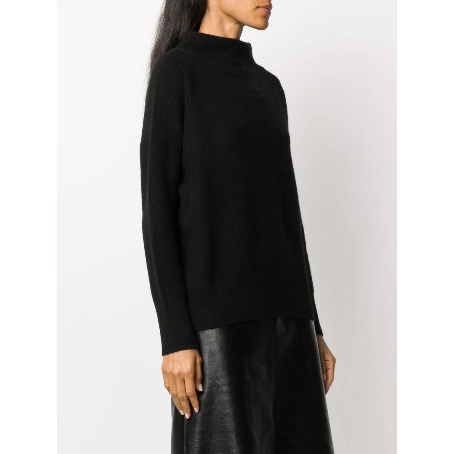 VINCE Sportinis nertinis moterims, Juoda, Boiled funnel neck pullover 2