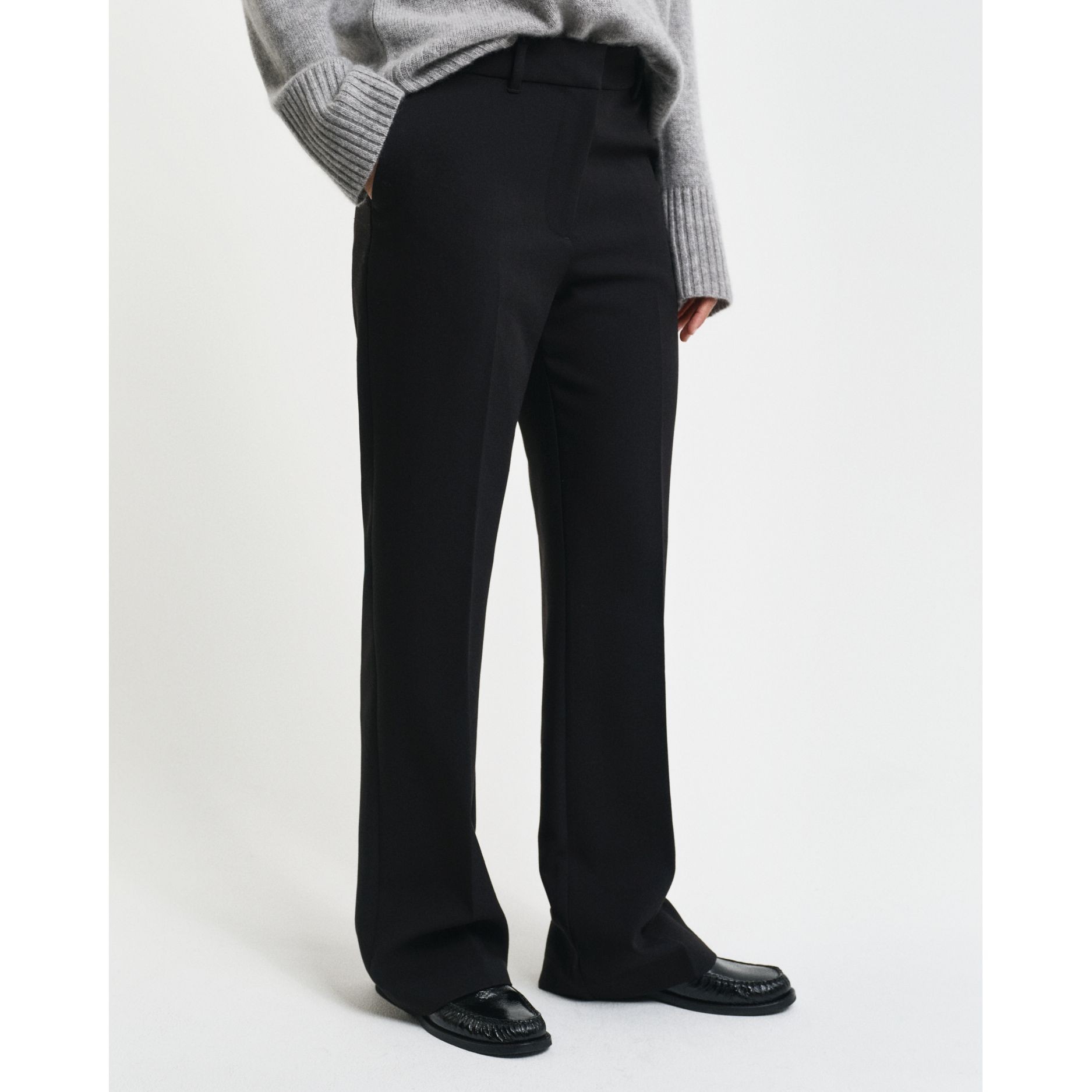 GANT Kelnės moterims, Juoda, slim flare slack 4