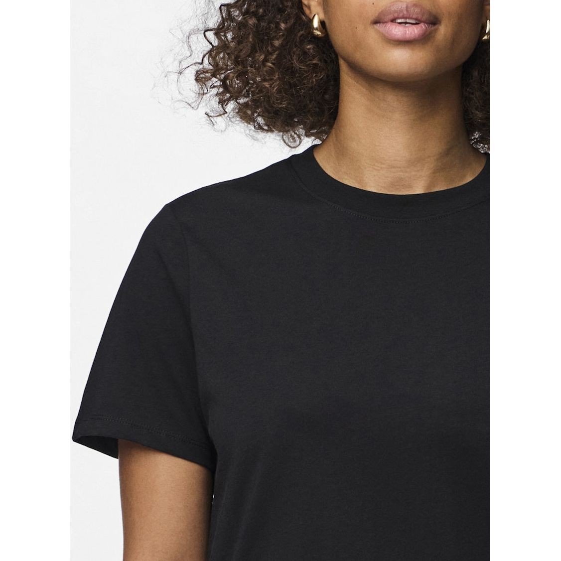 PIECES Marškinėliai moterims, Juoda, Ria solid tee 2