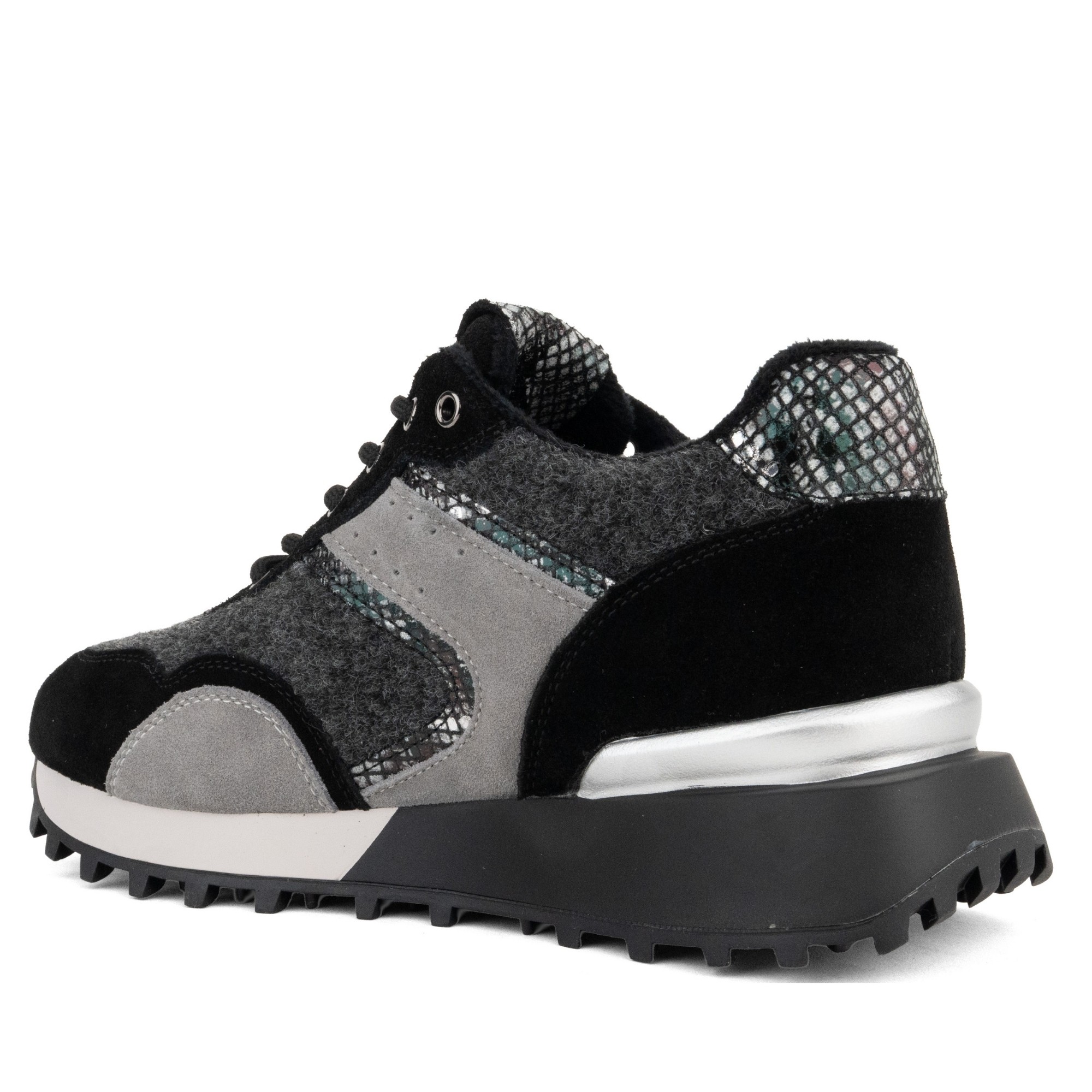 LINDA BAUMANN Laisvalaikio bateliai moterims, Juoda, Leisure 3