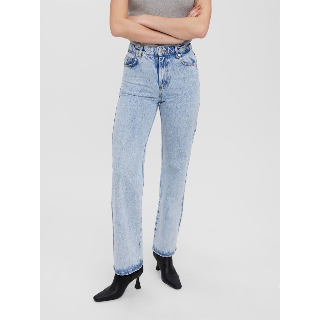 VERO MODA Tiesūs džinsai moterims, Mėlyna, VMKITHY HR LOOSE STR 6