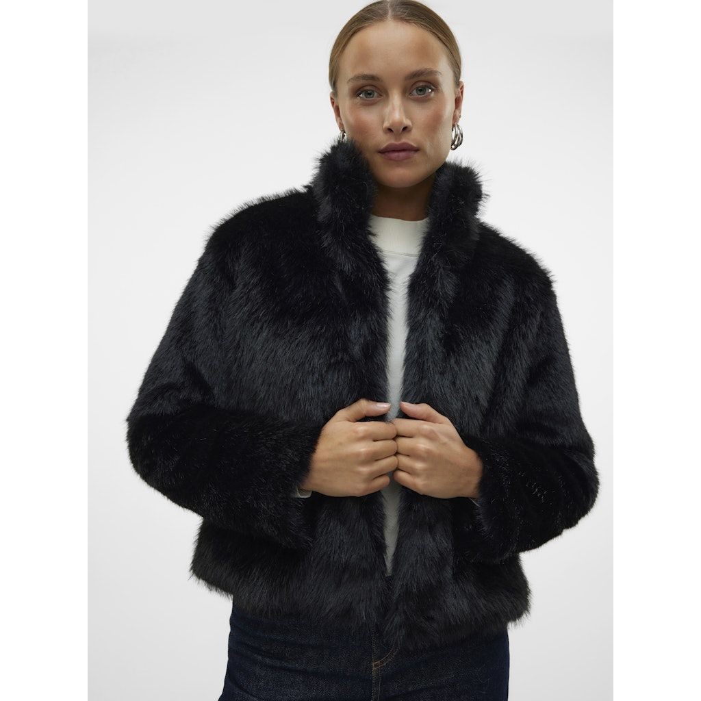 VERO MODA Kailiniai moterims, Juoda, Monroe short jacket 3