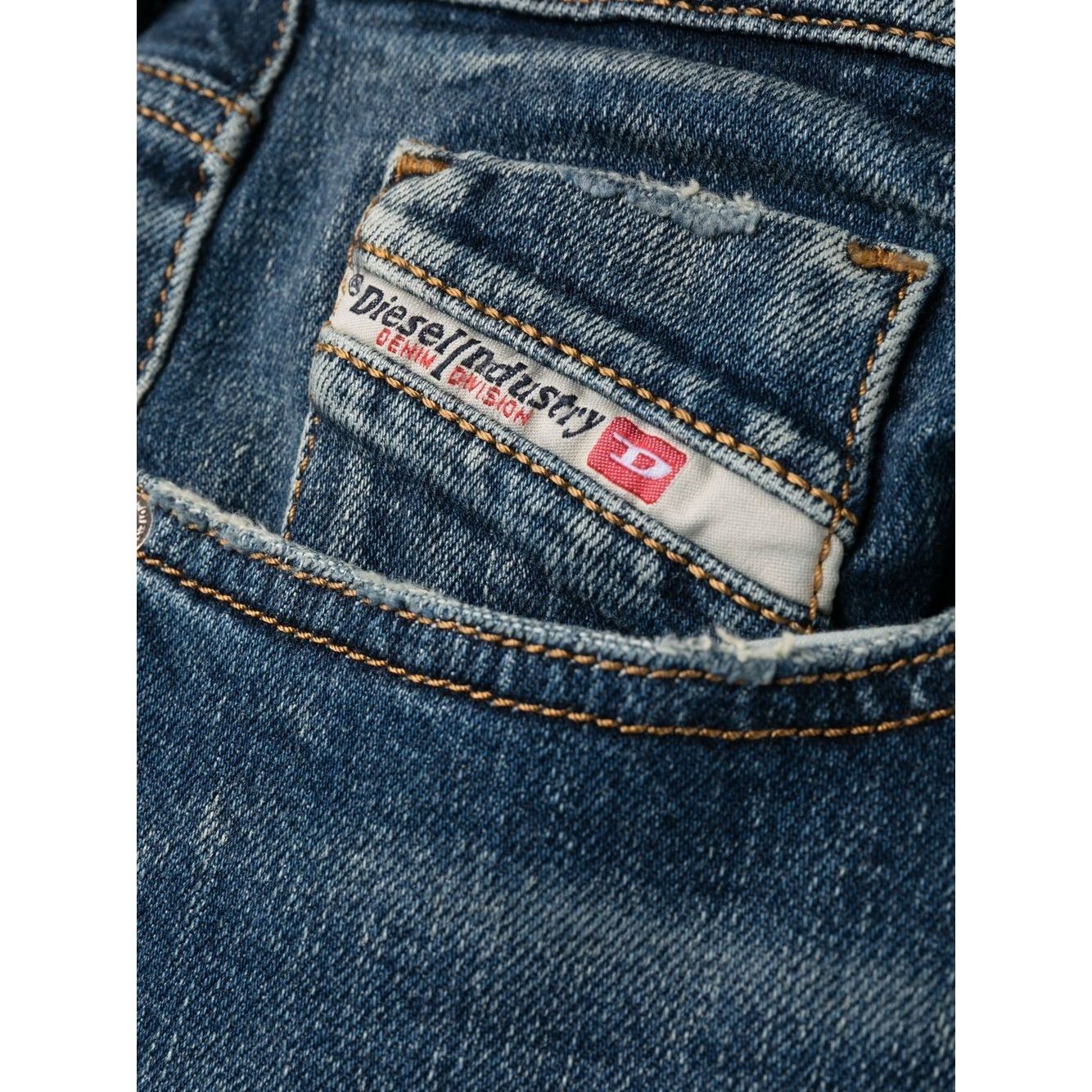 DIESEL Tiesūs džinsai -vyrams, Mėlyna, 2019 d-strukt l.32 trousers 2