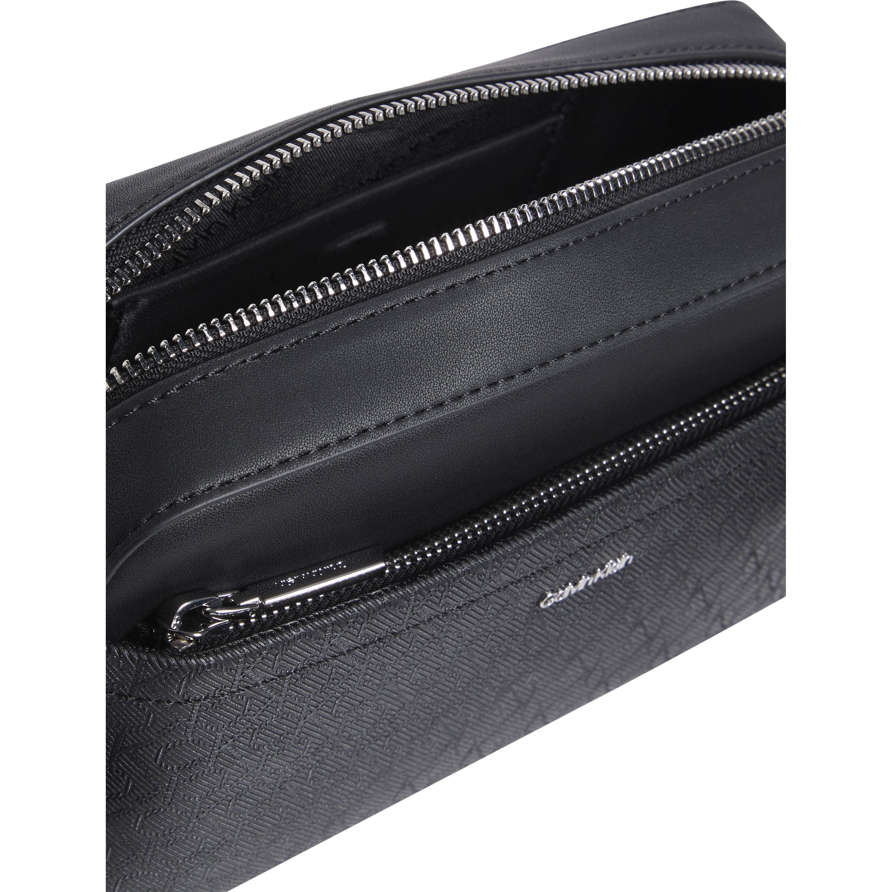 CALVIN KLEIN Rankinė per petį moterims, Juoda, Must conv camera bag 3