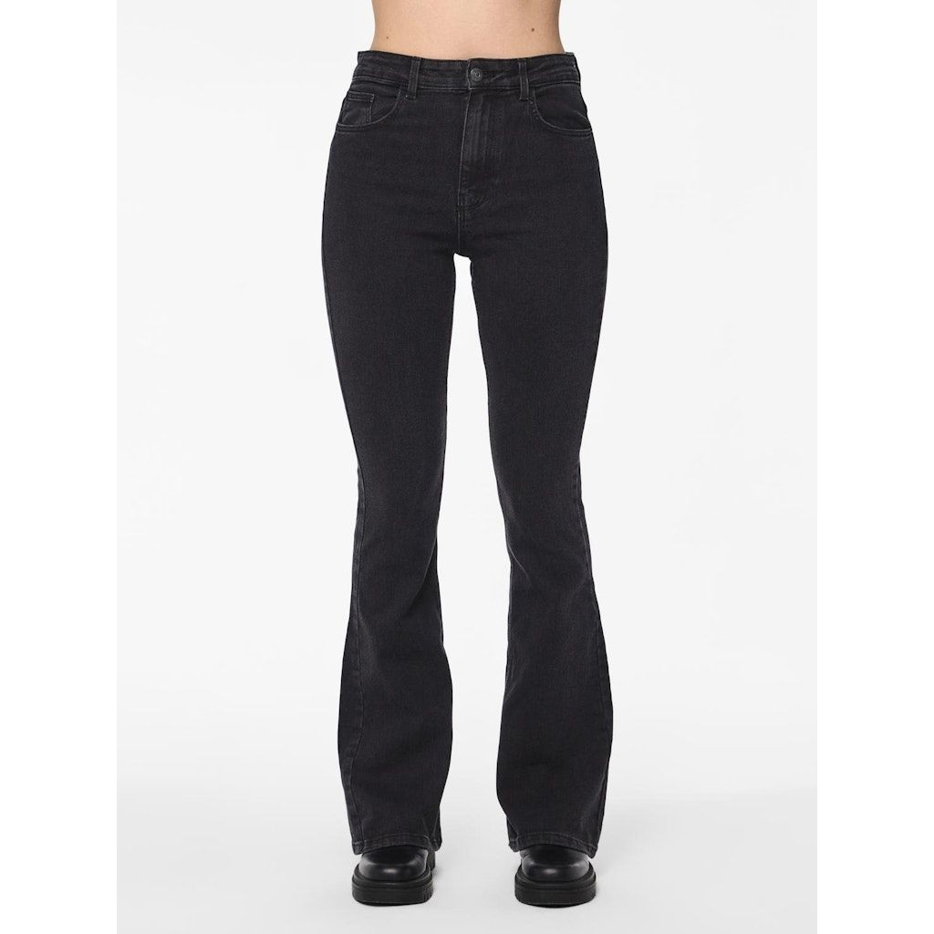 PIECES Platėjantys džinsai moterims, Juoda, PCPEGGY FLARED HW JE 3