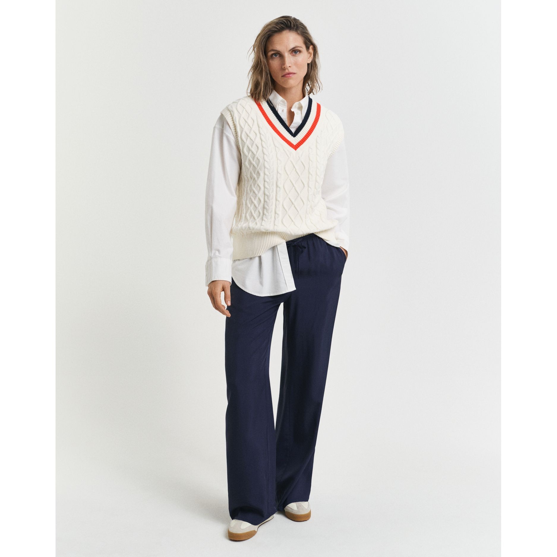 GANT Kelnės moterims, Mėlyna, Fluid drawstring pants 2
