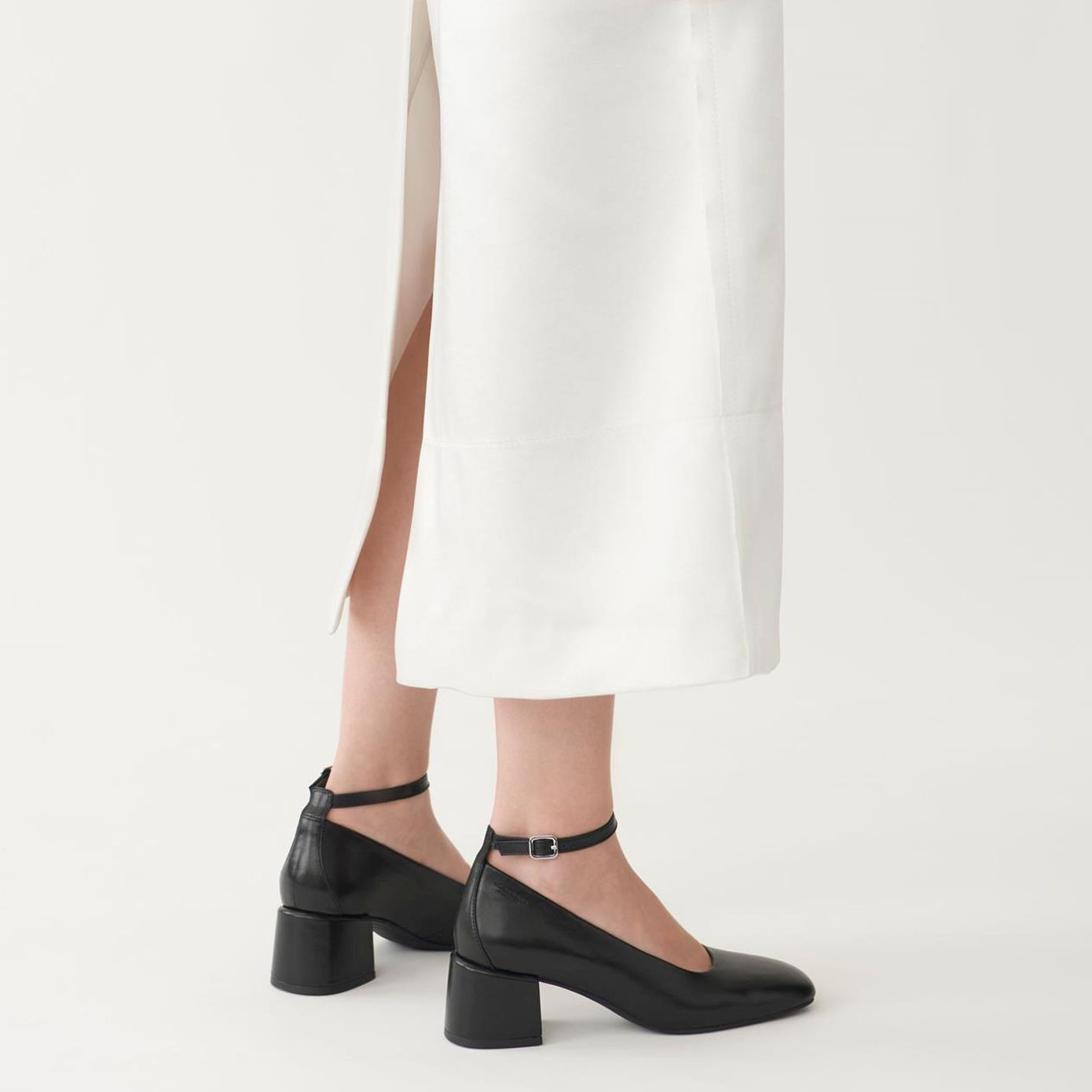 VAGABOND Klasikiniai batai moterims, Juoda, Adison formal 5