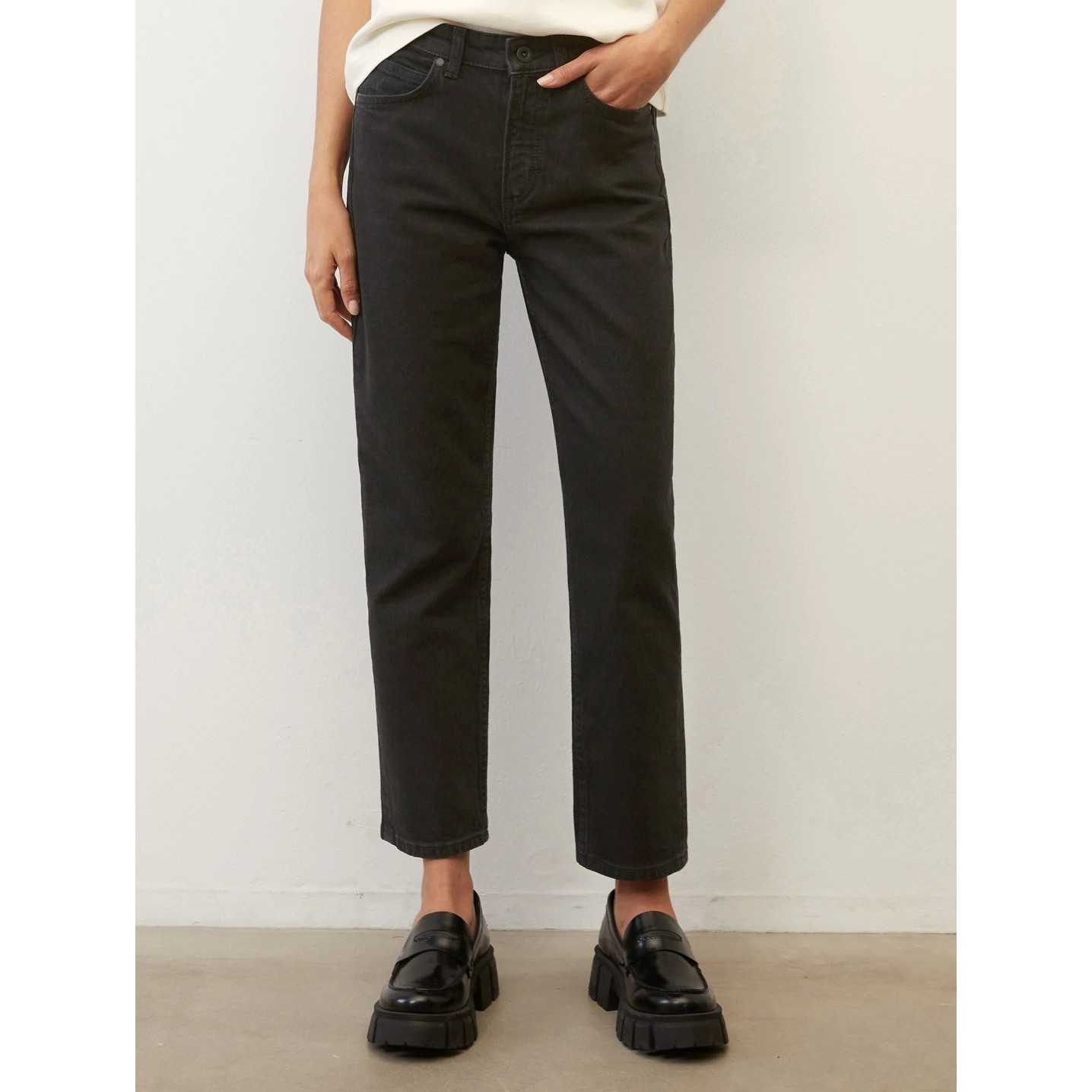 MARC O'POLO Tiesūs džinsai moterims, Juoda 2