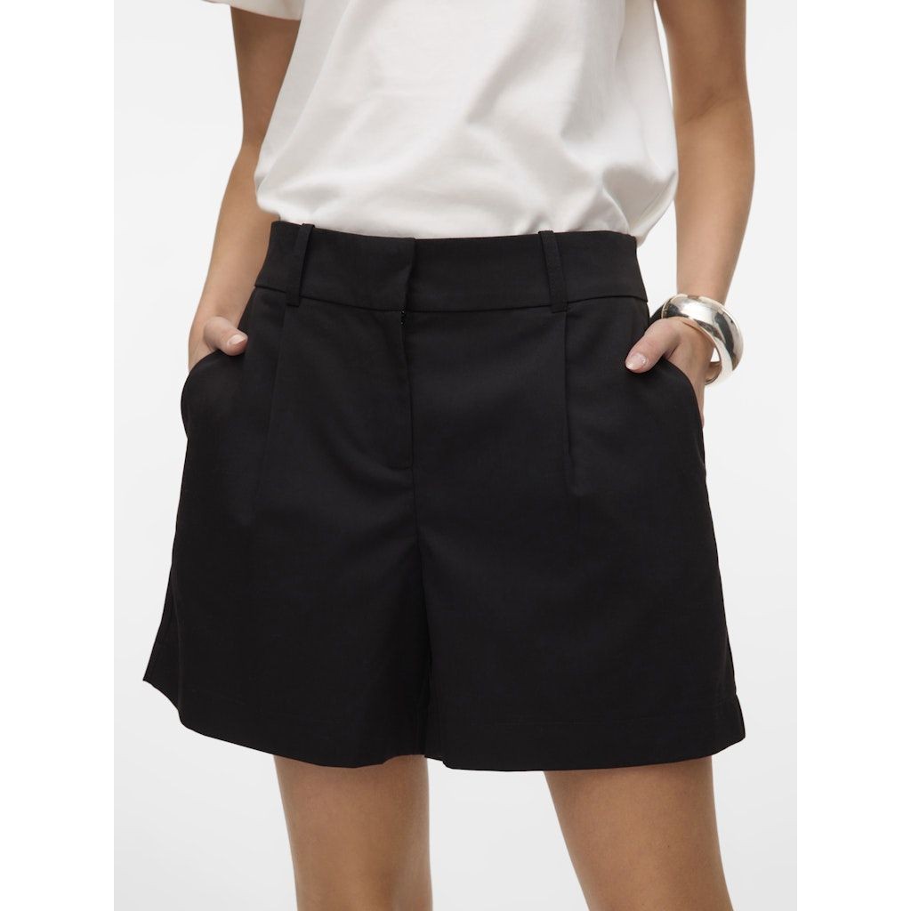 VERO MODA Šortai moterims, Juoda, Nila short 3