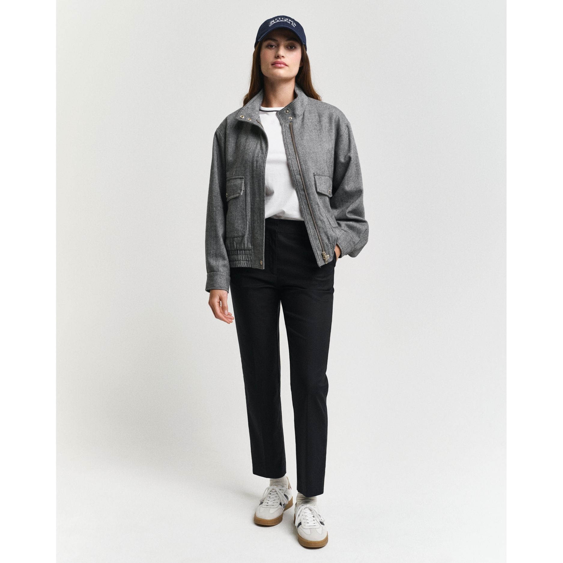 GANT Kelnės moterims, Juoda 5