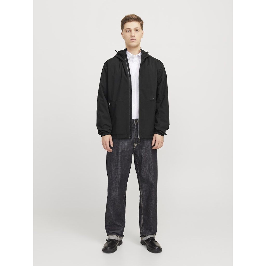 JACK & JONES Neperpučiama striukė vyrams, Juoda, Urban light jacket 5