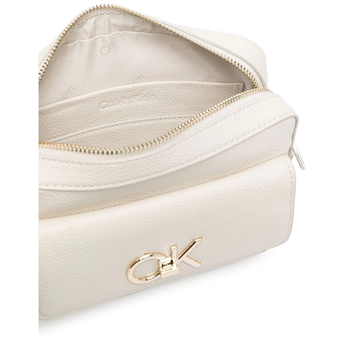 CALVIN KLEIN Rankinė per petį moterims, Smėlio, RE-LOCAMERA BAG WITH FLAP PBL 4