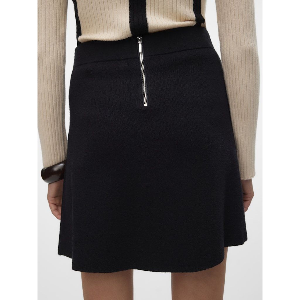 VERO MODA Mini sijonas moterims, Juoda, Gold skater skirt 4