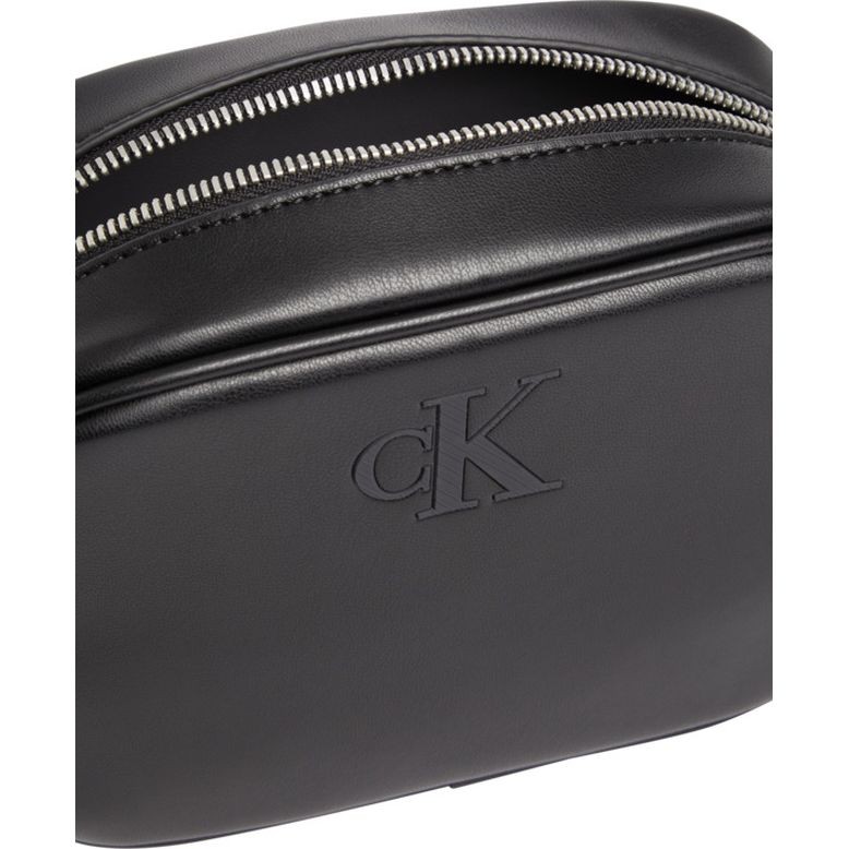 CALVIN KLEIN JEANS Rankinė per petį moterims, Juoda, SLEEK CAMERA BAG18 SOLID 3