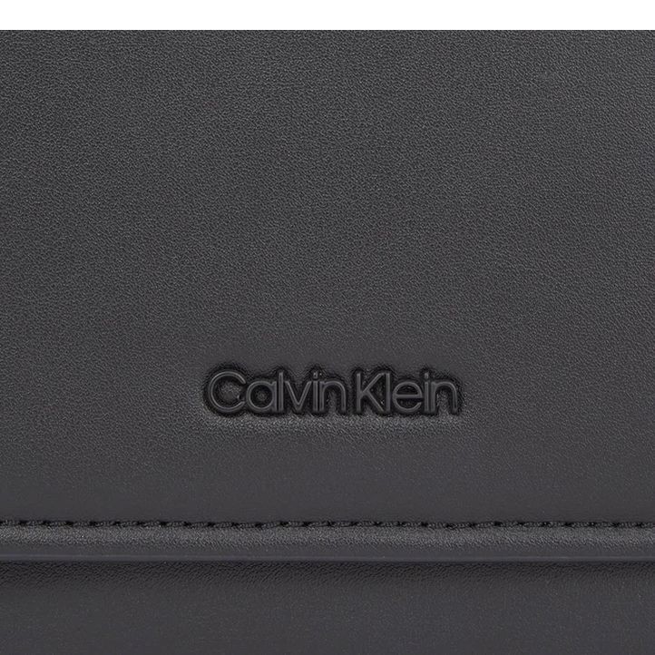 CALVIN KLEIN Rankinė per petį vyrams, Juoda, Minimal focus cube reporter 3