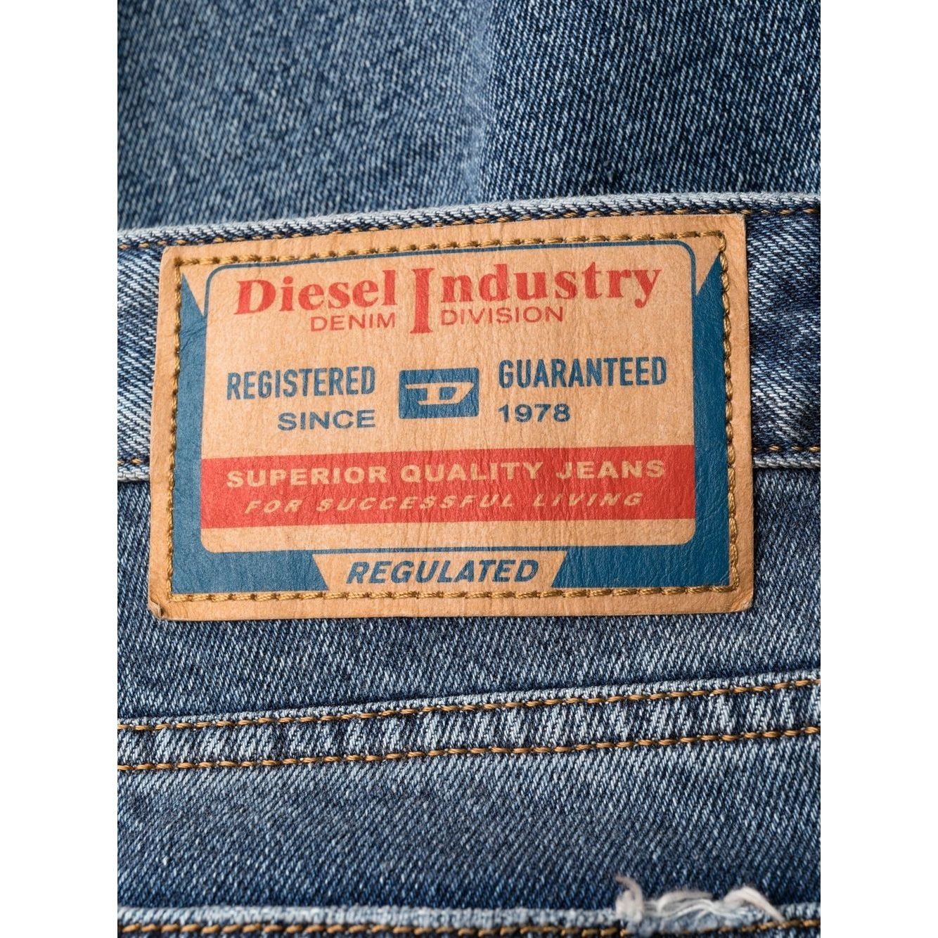 DIESEL Tiesūs džinsai -vyrams, Mėlyna, 1955 d-rekiv l.32 trousers 3