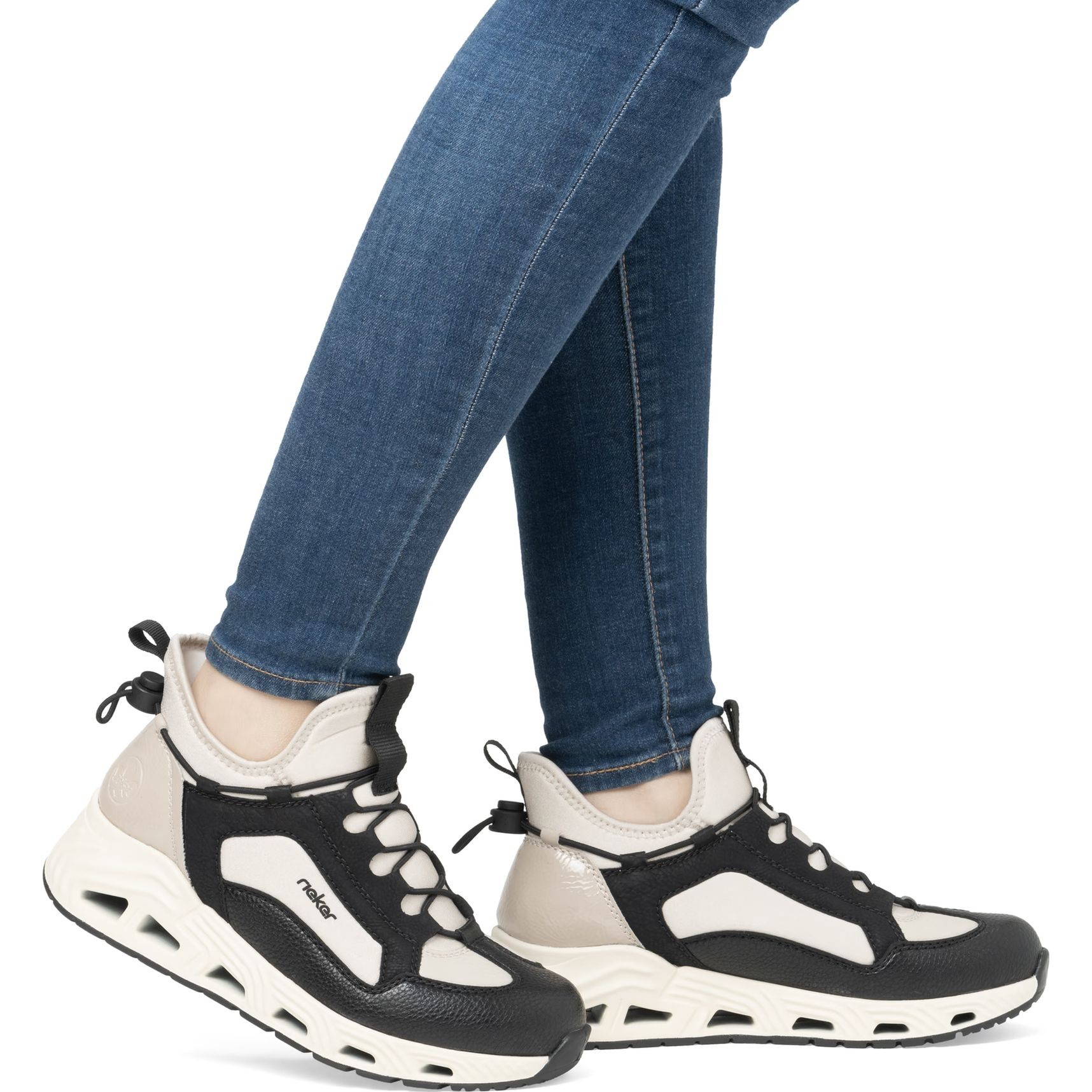 RIEKER Laisvalaikio bateliai moterims, Juoda, Ladies short boots 4