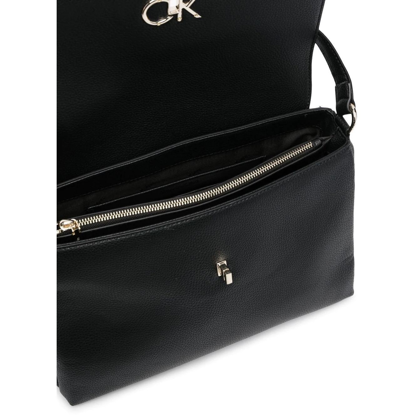 CALVIN KLEIN Rankinė per petį moterims, Juoda, RE-LOTOTE W/FLAP PBL 4