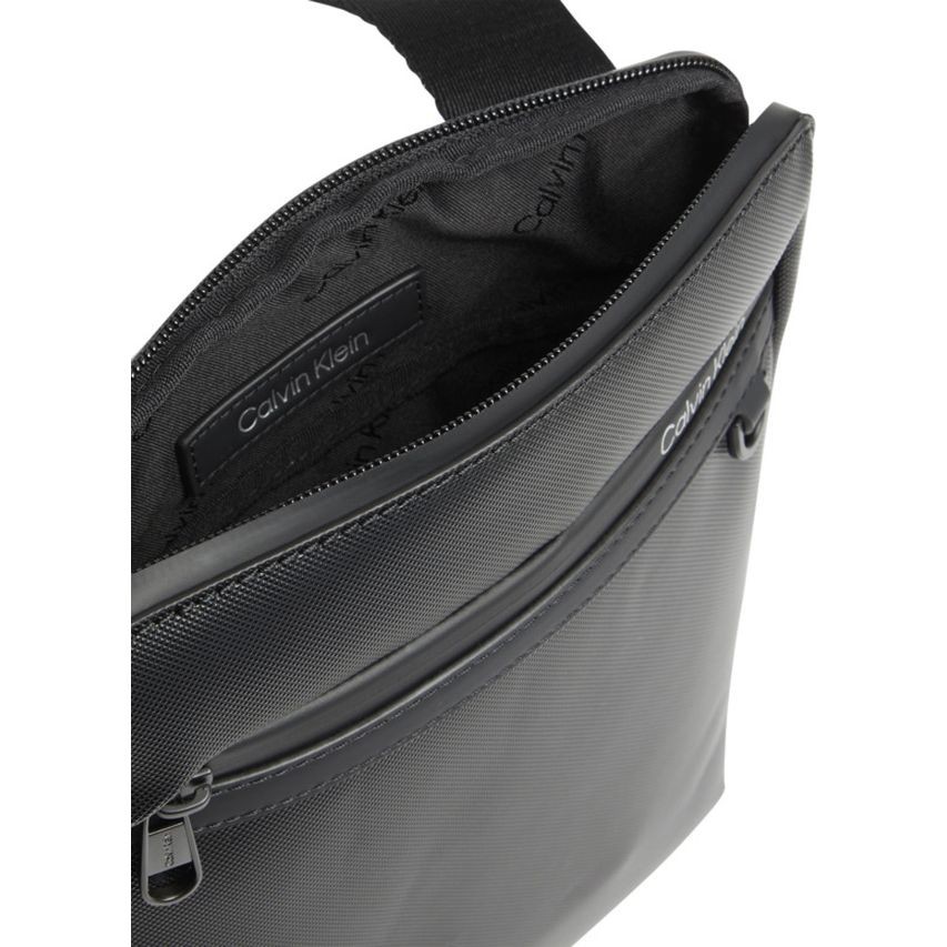 CALVIN KLEIN Rankinė per petį vyrams, Juoda, DAILY TECH FLATPACK 3