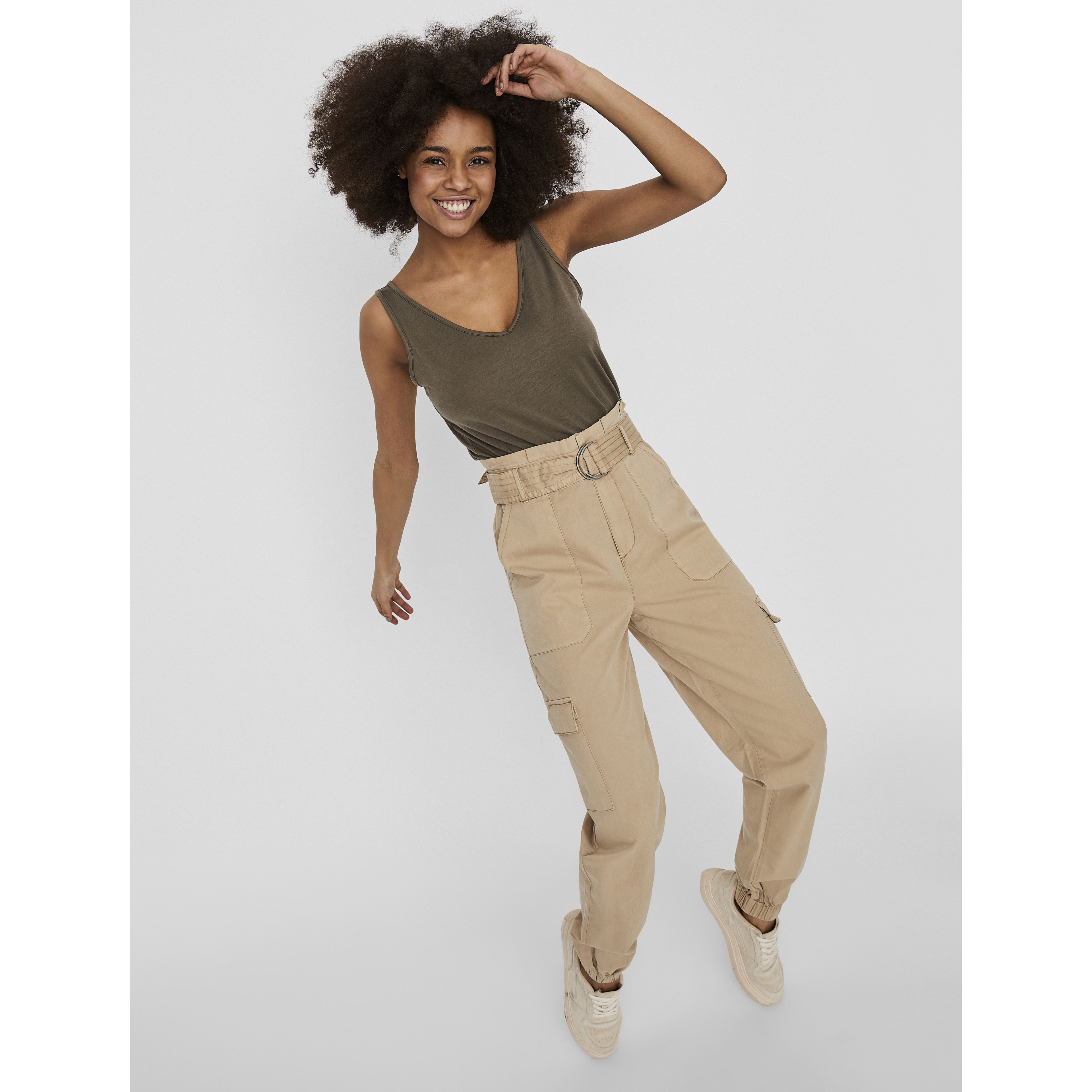 VERO MODA Kelnės moterims, Smėlio, VMFLAME HW CARGO 7