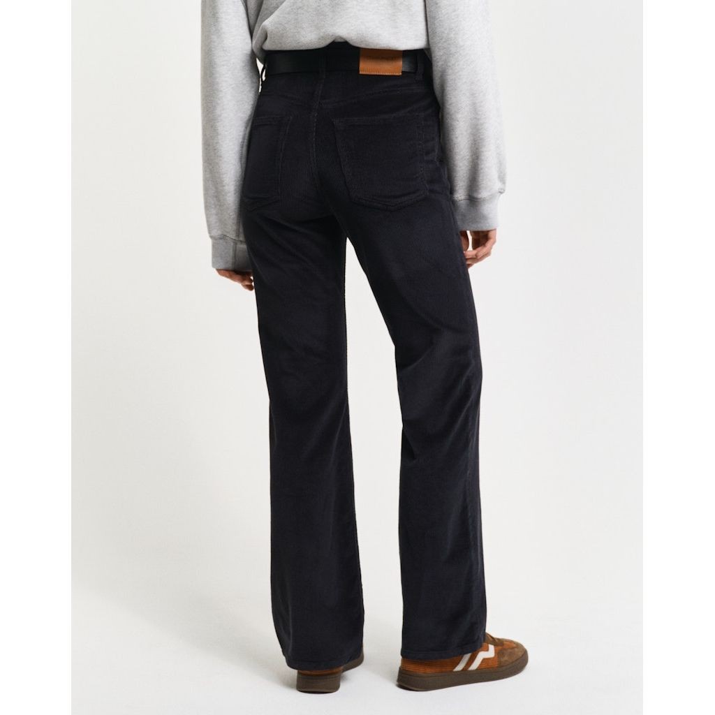 GANT Platėjantys džinsai moterims, Juoda, Corduroy flare Jeans 3