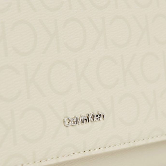 CALVIN KLEIN Rankinė per petį moterims, Smėlio, Must shoulder bag 3