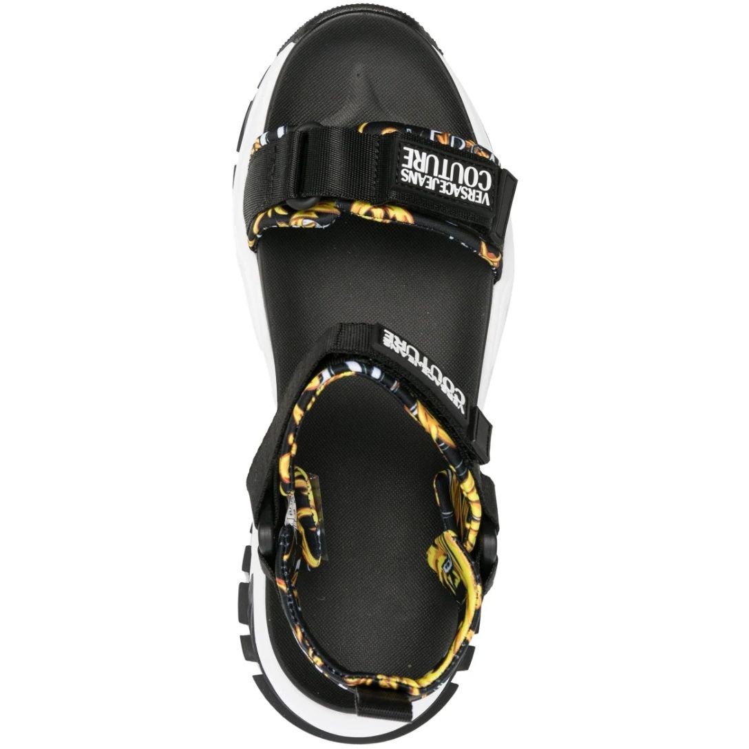 VERSACE JEANS CUTURE Basutės moterims, BLACK/GOLD, Fondo hiker sandals 4