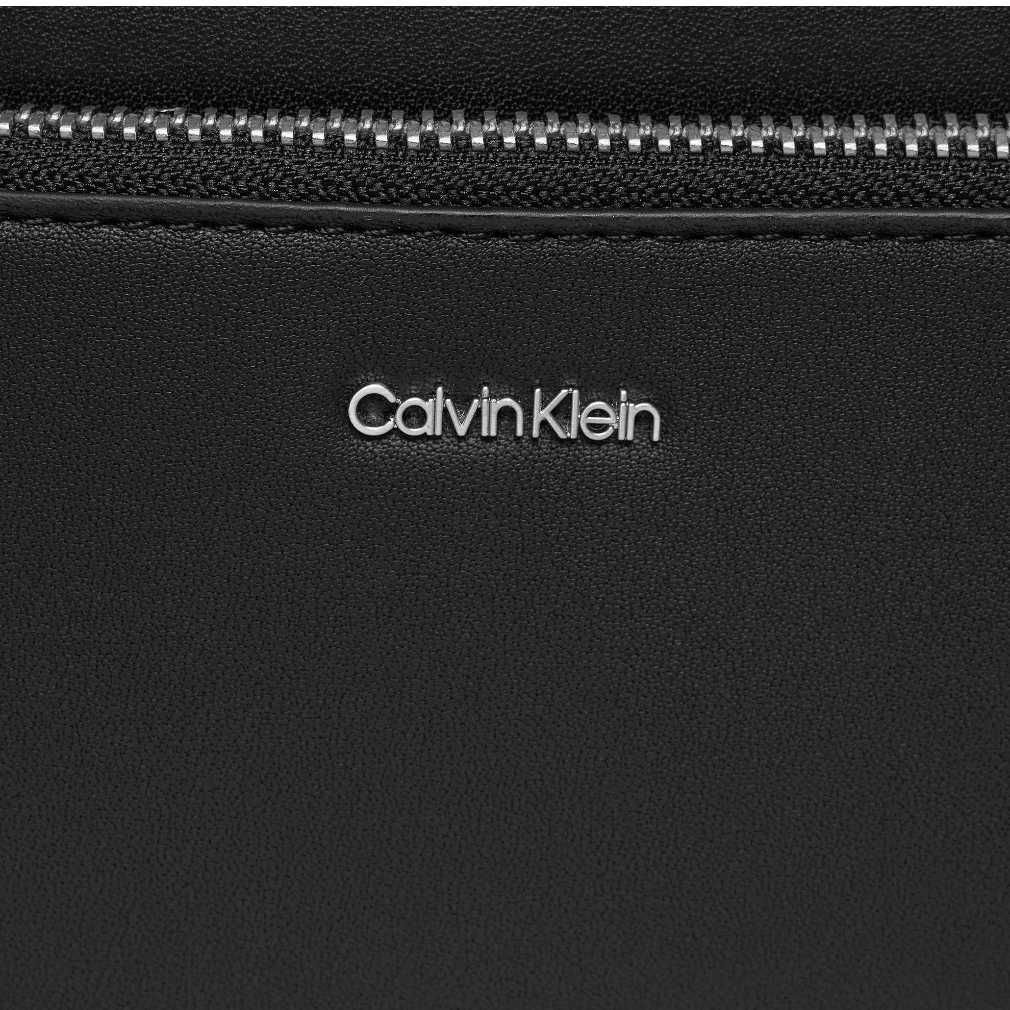 CALVIN KLEIN Rankinė per petį moterims, Juoda, Must camera bag 4