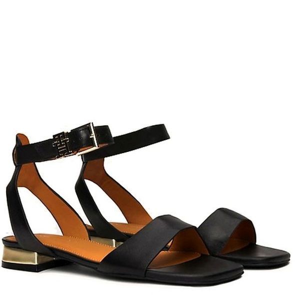 TOMMY HILFIGER Basutės moterims, Juoda, Hardware flat sandal 1