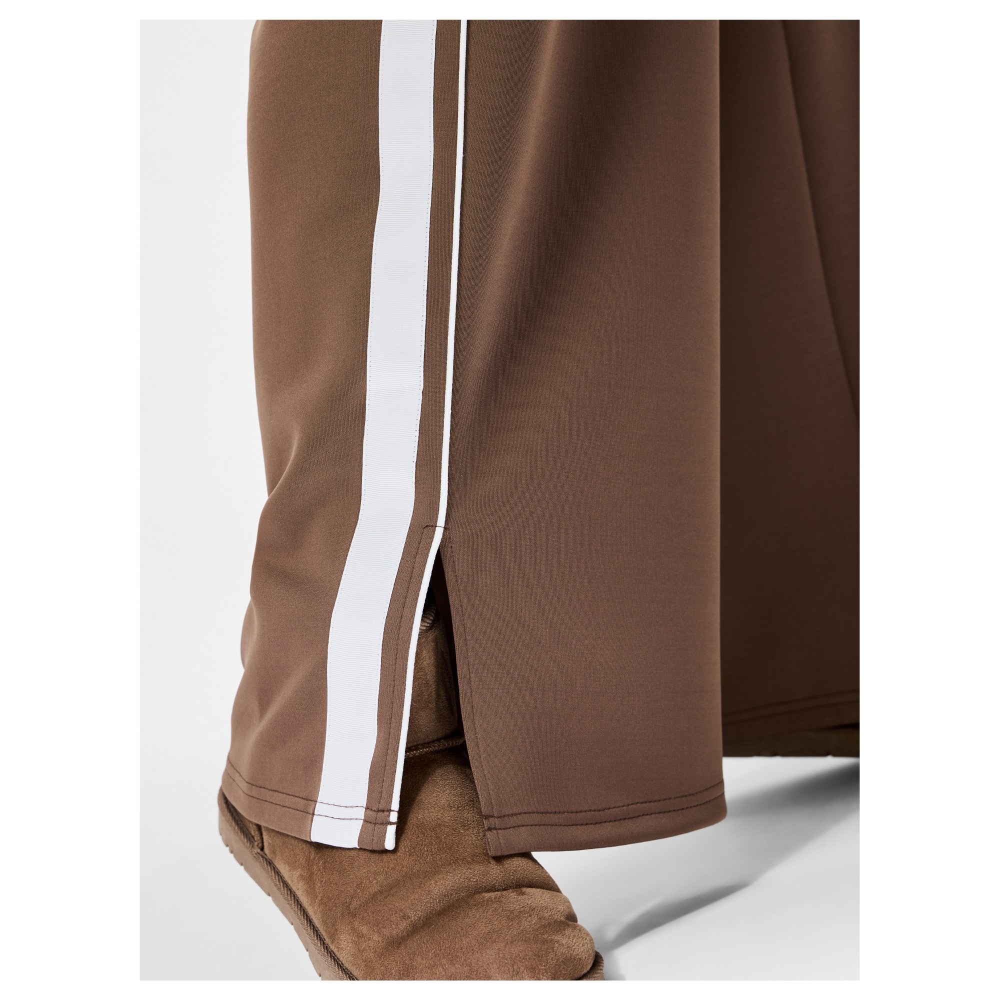 PIECES Laisvalaikio kelnės moterims, Ruda, Track 2