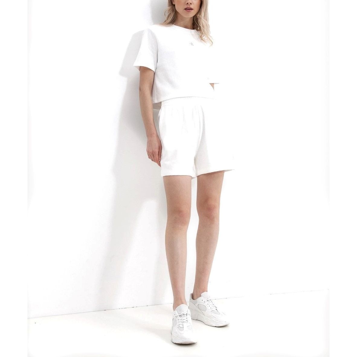 CALVIN KLEIN JEANS Trumpinti marškinėliai moterims, Balta, Waffle tee 2