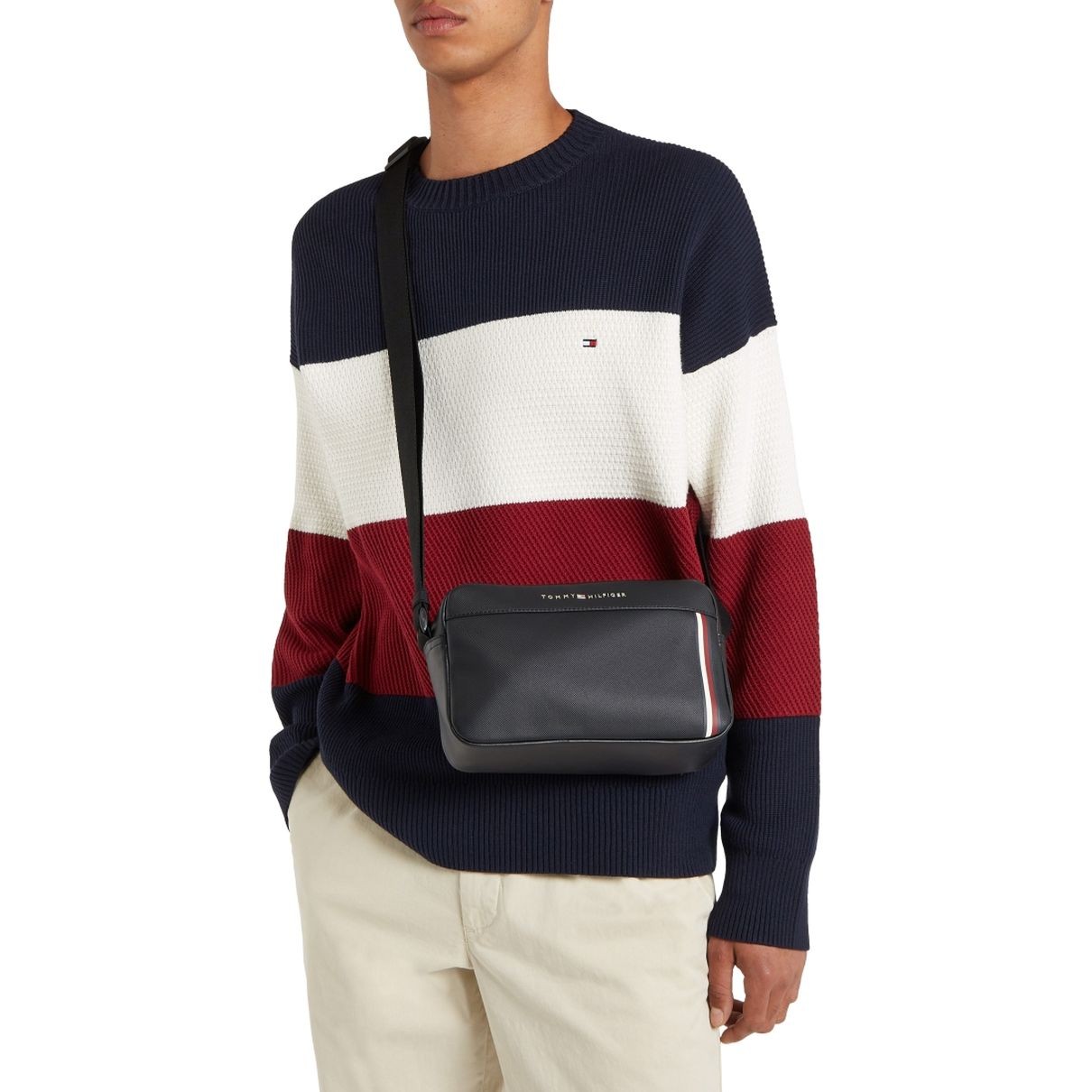 TOMMY HILFIGER Rankinė per petį vyrams, Juoda, Pique reporter 5