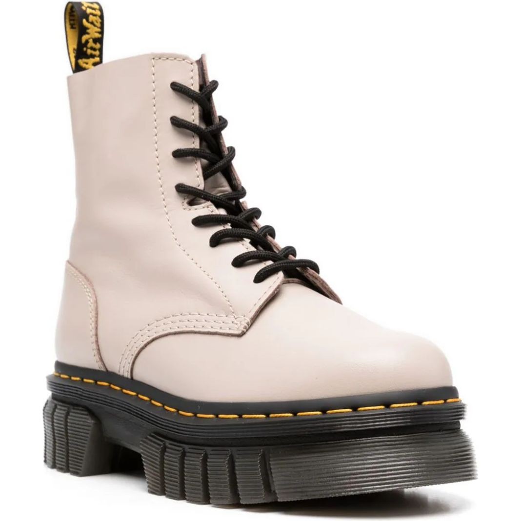 DR. MARTENS Aulinukai moterims, Smėlio, Audrick 8-Eye Lux Booties 1