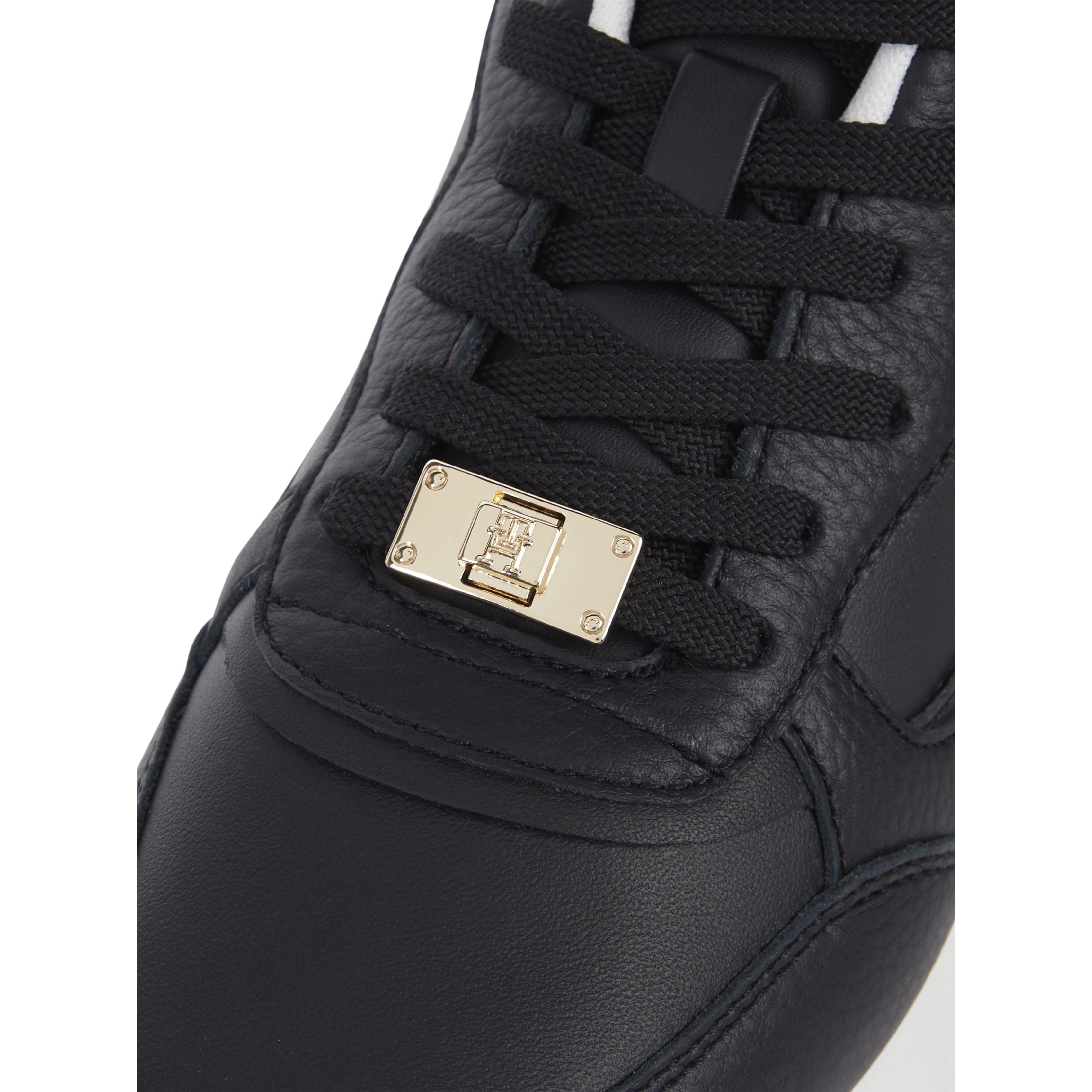 TOMMY HILFIGER Laisvalaikio bateliai moterims, Juoda, Feminine runner leisure 5