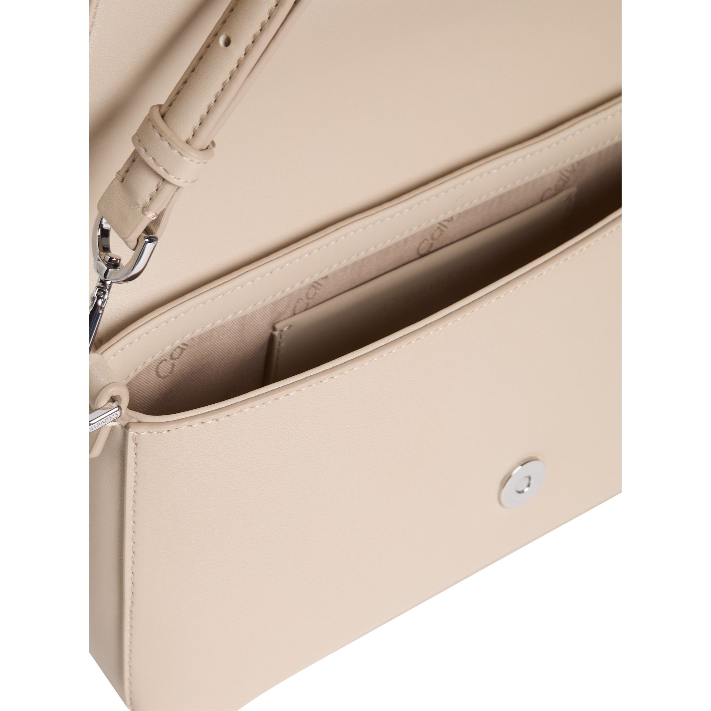 CALVIN KLEIN Rankinė per petį moterims, Kūno, Must convertible shoulder bag 3