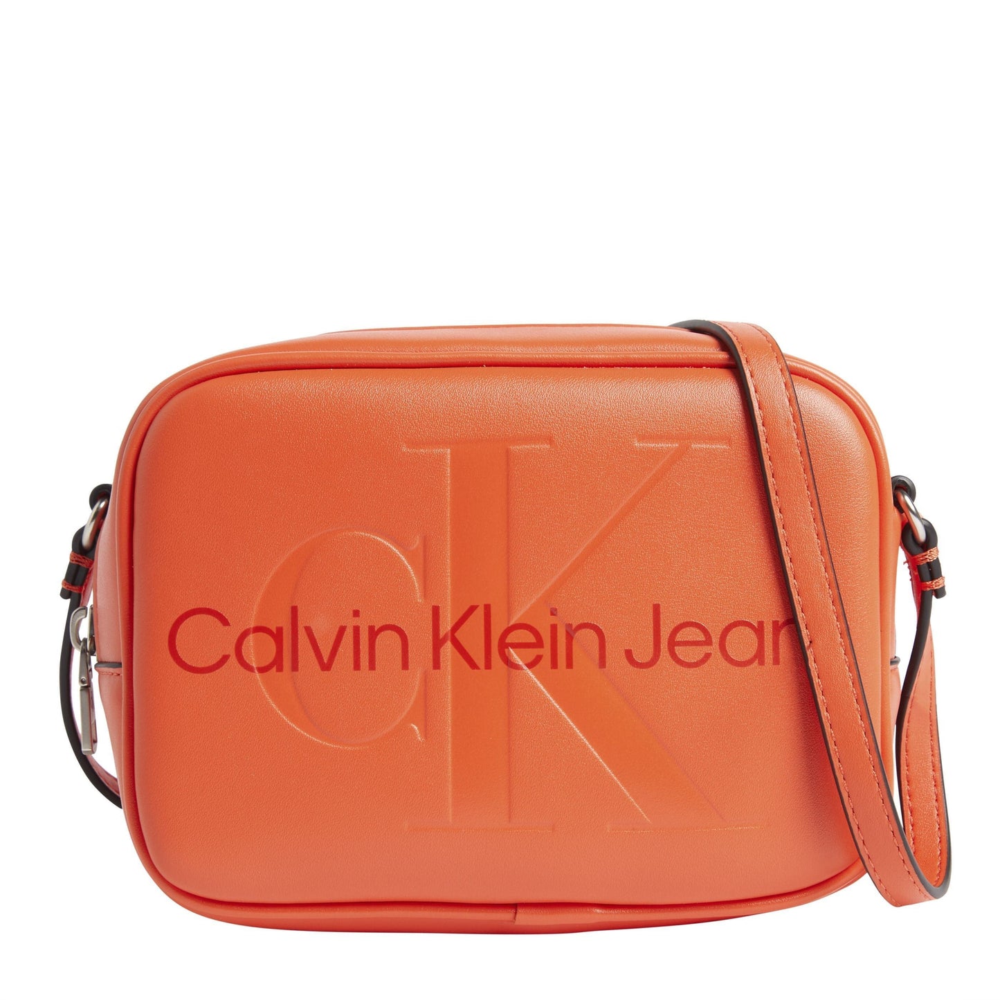 CALVIN KLEIN JEANS moteriška raudona rankinė per petį Sculpted camera bag mono