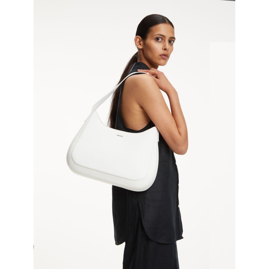 CALVIN KLEIN moteriškas baltas krepšys per petį Plus shoulder bag