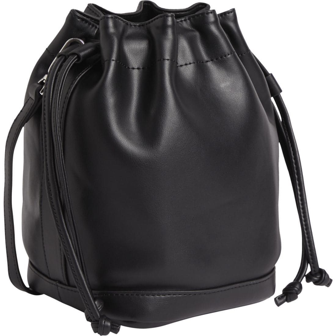 CALVIN KLEIN moteriška juoda rankinė per petį Re-lock drawstring bag mini
