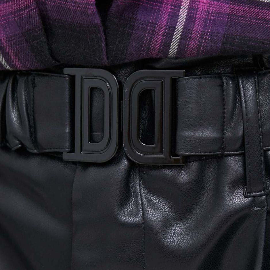 DKNY moteriška juoda šortai Logo belt pu short