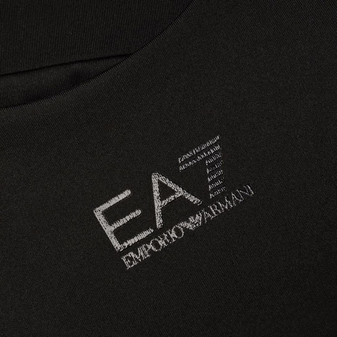 EA7 moteriškas juoda sportinė liemenėlė Sport bra