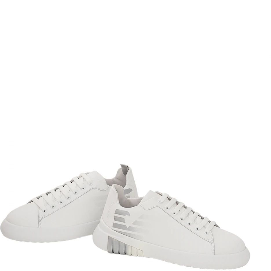 EMPORIO ARMANI moteriški balti laisvalaikio bateliai Sneaker