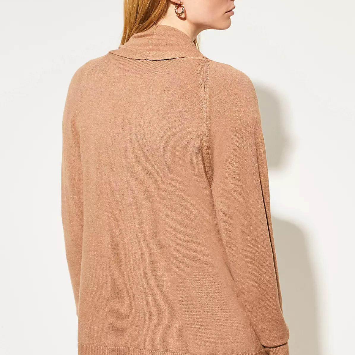 COMMA rudas moteriškas megztinis
