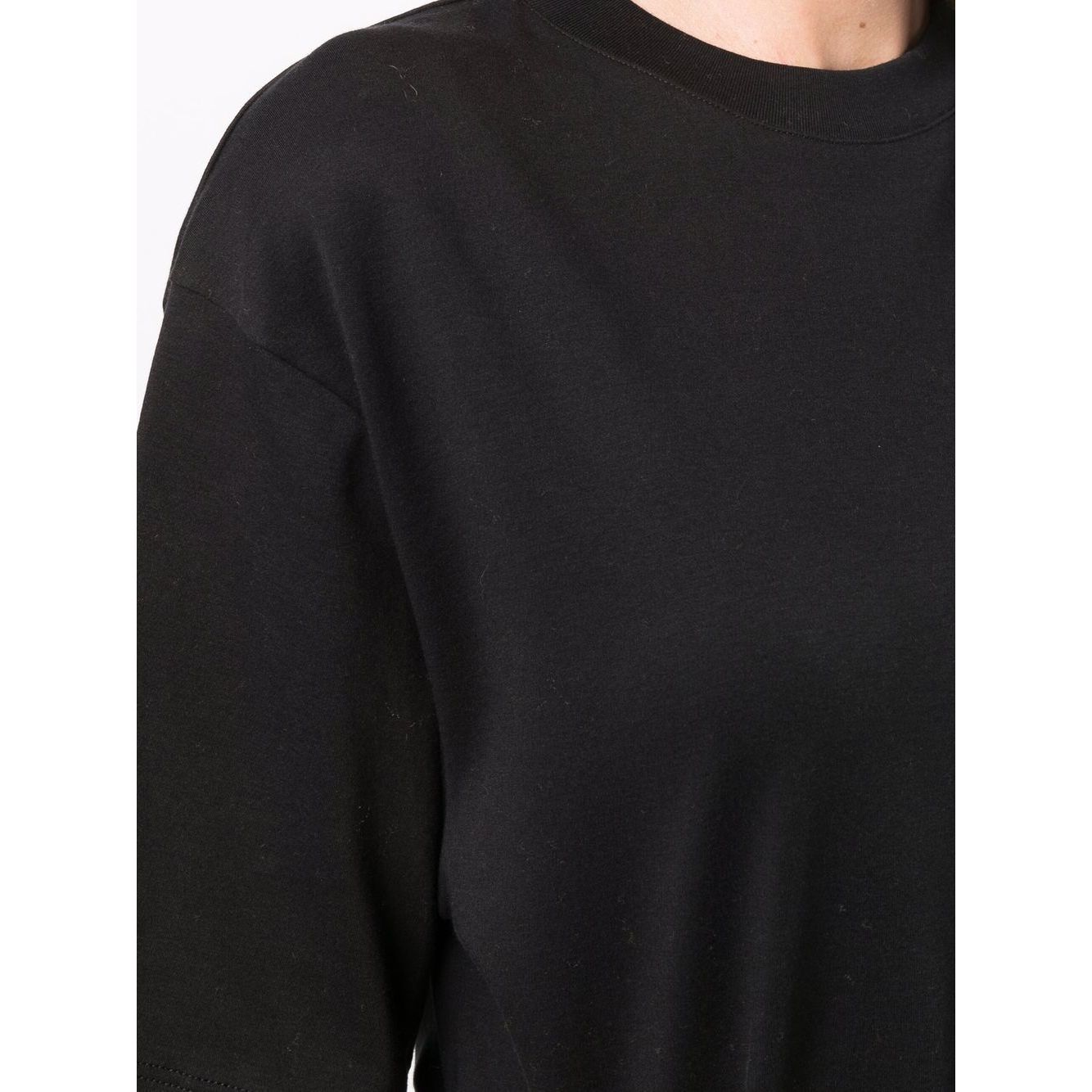 VINCE moteriški juodi marškinėliai Wide sleeve crop tee